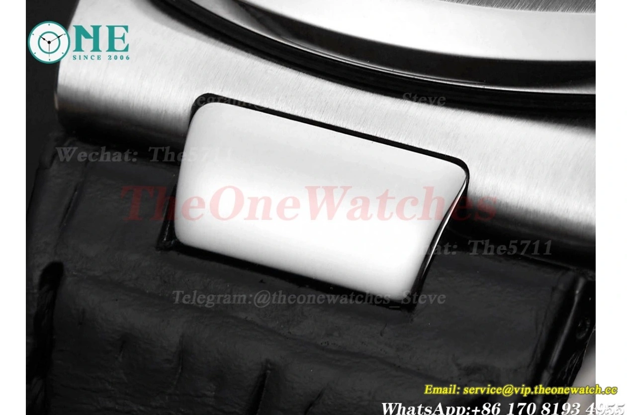 Nautilus Black SS A240 LE 40mm GRF Stk 5712 0417